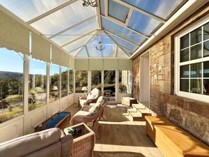 Photo 16- click for photo gallery